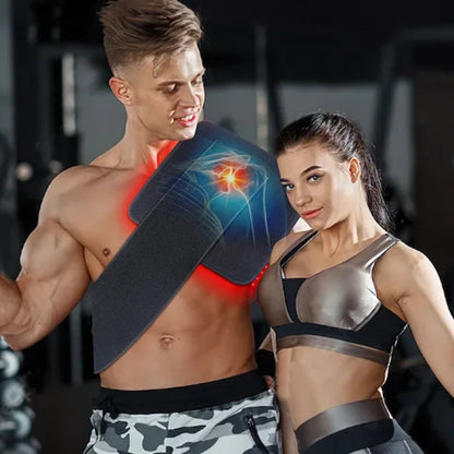 Two people in a gym and the men is evolving with the infrared light therapy